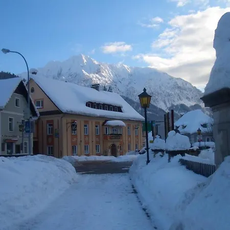 Gaestehaus Zur Post - Heritage Spital Am Pyhrn