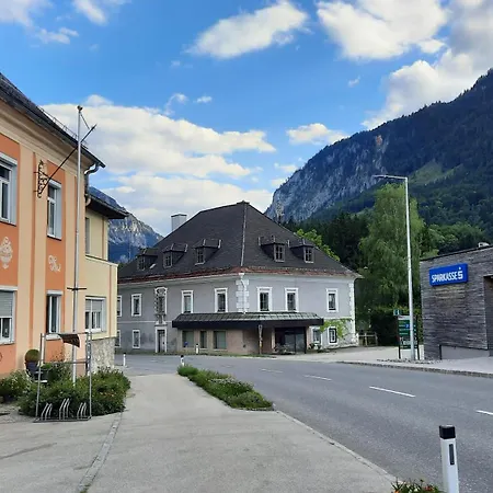 Gaestehaus Zur Post - Heritage Han/Misafirhane *